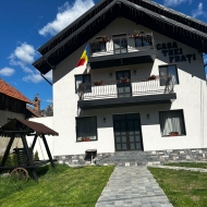 Casa Trei Frați Dragoslavele