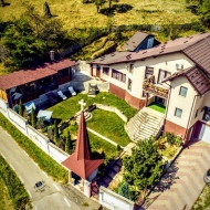 Camere de închiriat Casa Eden Arefu